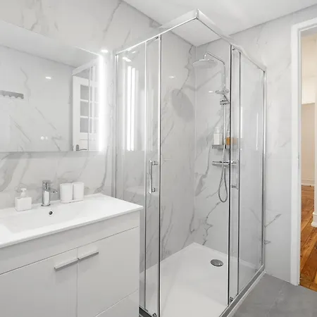 Whome Hideaway Family #1d * リスボン